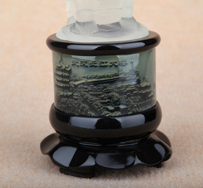 湖北武汉特色礼品 龟鹤工艺品 水晶黄鹤归来